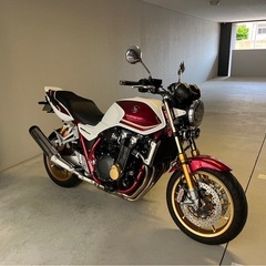 R5年式　30th記念モデル　CB1300SF SP