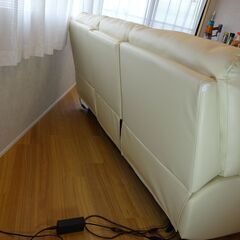 ニトリ　電動リクライニングソファー3人掛け　＊引き取りのみ　☆値下げ！　東灘区！！！の画像