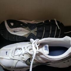 NIKEスニーカーの画像