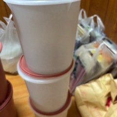 タッパーウエア　容器の画像