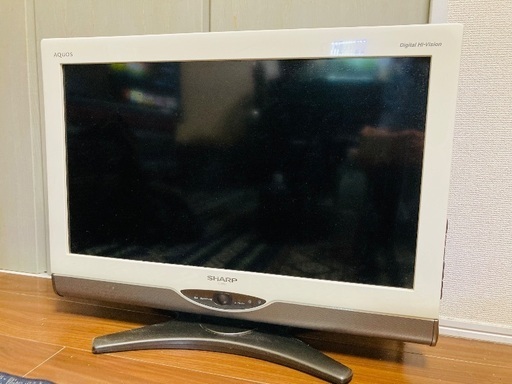 液晶テレビ SHARP 26インチ 2010年型 LC-26DE7 (MT) 吉野町の