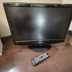 2010年製　液晶テレビ