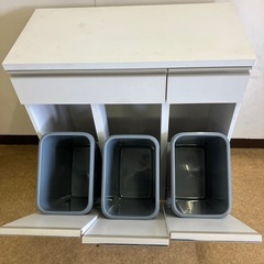 収納付きゴミ箱の画像