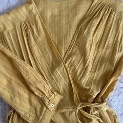 GU 羽織ワンピースの画像
