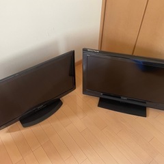 液晶テレビ　2台