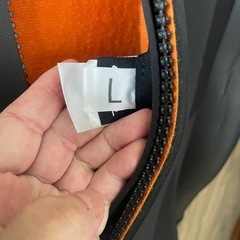 ドライウエットスーツの画像