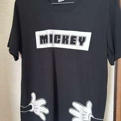 ミッキーマウスtシャツ