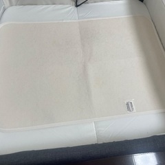 双子用ベビーベットの画像