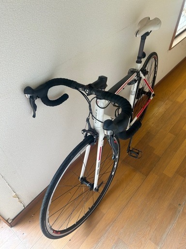 TREK ONE SERIES 1.1 トレック ロードバイク
