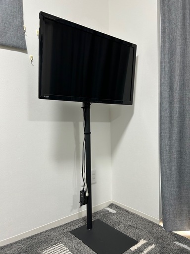 【商談中】
テレビスタンド&外付け HDD付（録画可）三菱REAL32型