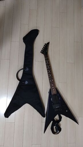 グローバージャクソン ミニキングV アンプ内蔵 ギター グローバージャクソン ミニキングV アンプ内蔵 ギター Grover Jackson