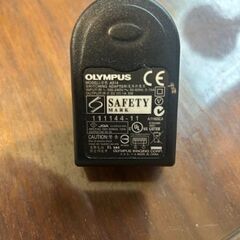 値下げしました　中古 ICレコーダー 　OLYNPUS Voice Ttrek DS-901　送料込み　１GB　SDカードおまけの画像