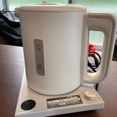 電気ケトル（接触難有り品）