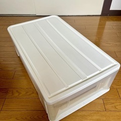 【5月30日まで】衣装ケース プラスチック収納ケース 4つ　の画像