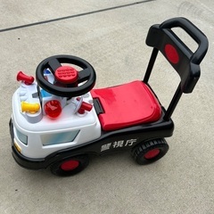 子供乗用パトカー