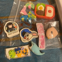 たまごっち他キャラクター消しゴムまとめ売りの画像