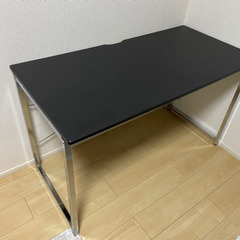ニトリ　デスクNトリシア120