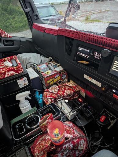 本日限定値下げ！新型　23 フォワード　新格子　仮眠カーテン、その他セット売り 楽天市場】受注製作 新格子ダッシュマット 23フォワードワイド
