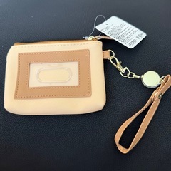 新品未使用　ハローキティ　カードケースの画像