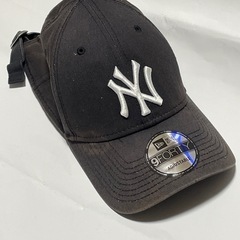 ✨定番人気✨ New Era 9FORTY NYキャップ ブラッ...