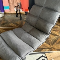 美品　
ニトリ　座椅子