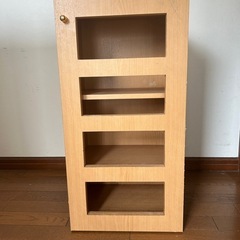 収納棚