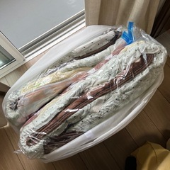 敷布団、敷きパット、毛布、タオルケット