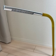 IKEA デスクスタンドの画像