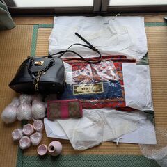 バッグ　徳利　結城しぼり　coach財布の画像