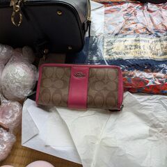バッグ　徳利　結城しぼり　coach財布の画像