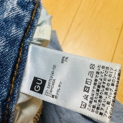 GUフレアジーンズの画像