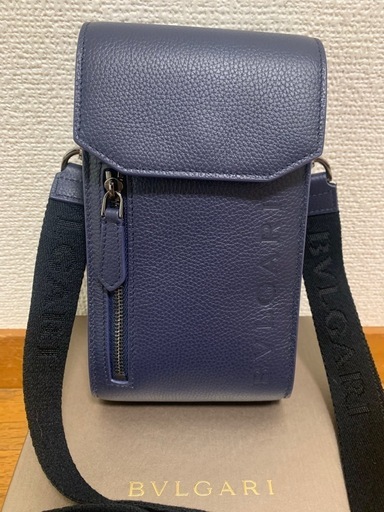 BVLGARI（ブルガリ）ネイビーショルダーバッグ