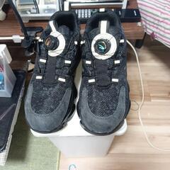 安全靴（新品　２６．０センチ）