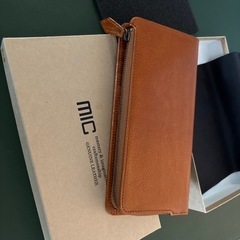 値下げ/新品／長財布／本革の画像