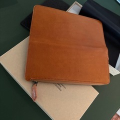 値下げ/新品／長財布／本革の画像