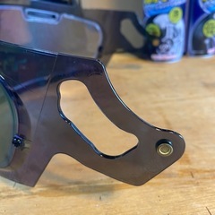 バイクのミラーシールドの画像