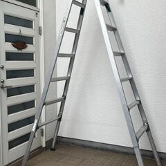 アルインコ　伸縮脚付はしご兼用脚立　PRT210FX　詳細は添付...
