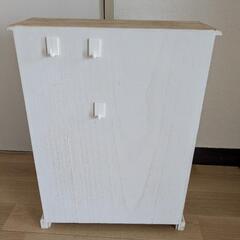 【定価10,550円→半額】アンティーク調キャビネット　の画像