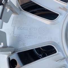 【VW】アップ UP! 純正ホイールカバー(スチールホイール付き) 14x5J 4-100 +35 ハブ57.1 2本 VWフォルクスワーゲンの画像