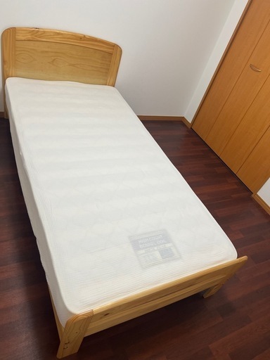 ニトリ収納付きシングルベッド広島市内の方は無料で差し上げます。