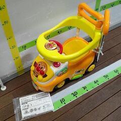 0525-078 アンパンマン　よくばりビジーカー