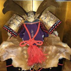 五月人形、兜　屏風セットの画像