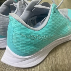 未使用品！NIKE シューズ　ズームライバルフライ　の画像