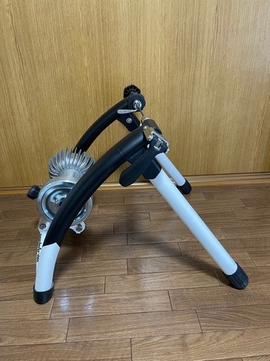 固定ローラー台GIANT CYCLOTRON FLUID ST