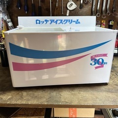 お取引決まりました　
ロッテ　爽の冷凍庫 