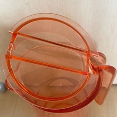 麦茶ポットの画像