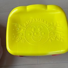 アンパンマン小さな椅子