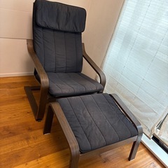 IKEAイケア　POANGポエング　オットマンとセットで　