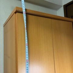 収納ロッカー　扉にキャスター付きの画像