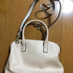 ショルダーバッグの画像